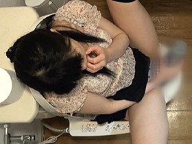 オナニー盗撮 天井覗き穴　サンプル画像09